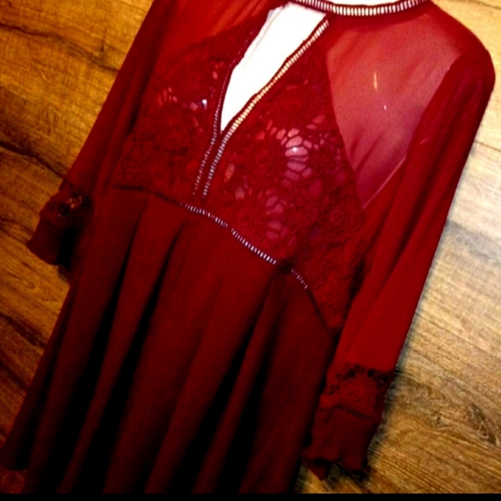 B Sharp Mini Dress Size Small Red Bohemian Keyhole Cutout Nwot - Picture 5 of 13